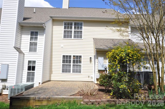 8421 Southgate Commons Drive, Charlotte, NC 28277