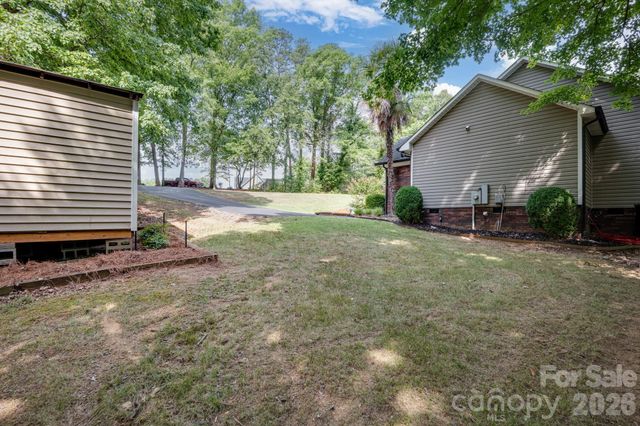398 Knoll Court SE, Concord, NC 28025