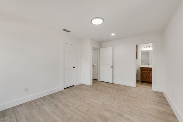 1701 Michigan Avenue, Dallas, TX 75216