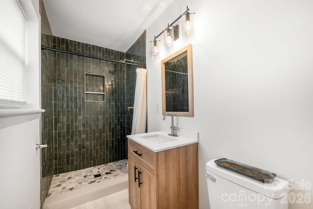 2333 Birchcrest Drive, Charlotte, NC 28205