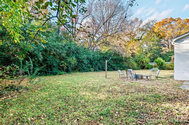 2333 Birchcrest Drive, Charlotte, NC 28205
