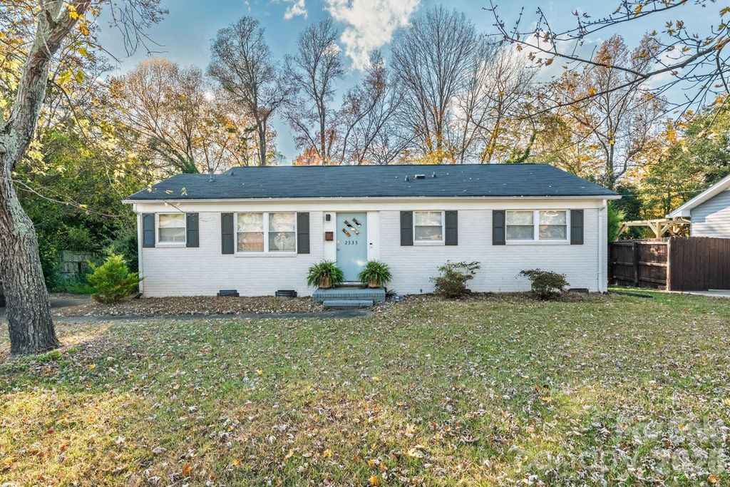 2333 Birchcrest Drive, Charlotte, NC 28205