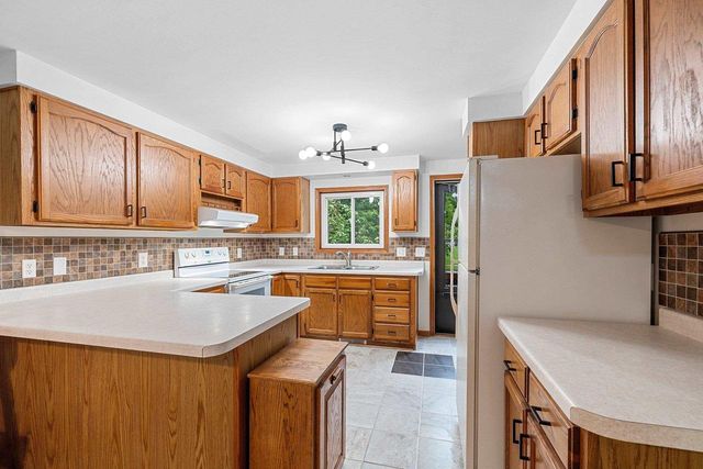 816 SMITH STREET, Green Bay, WI 54302