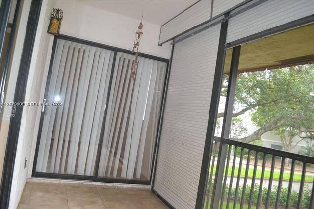 8601 NW 34th Place A208, Sunrise, FL 33351