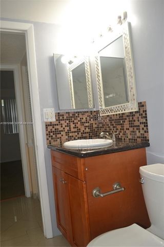8601 NW 34th Place A208, Sunrise, FL 33351