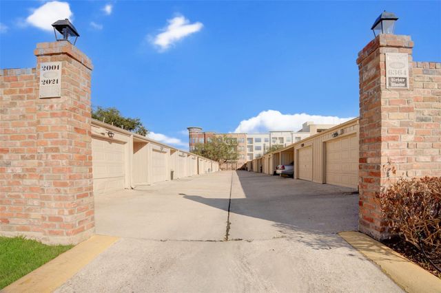 6364 Briar Rose Drive 178, Houston, TX 77057