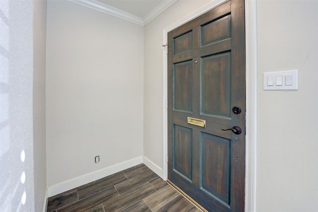 6364 Briar Rose Drive 178, Houston, TX 77057