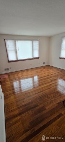 1712 Kenyon Avenue, South Plainfield, NJ 07080