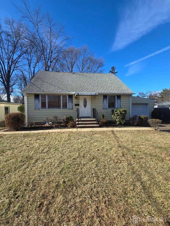 1712 Kenyon Avenue, South Plainfield, NJ 07080