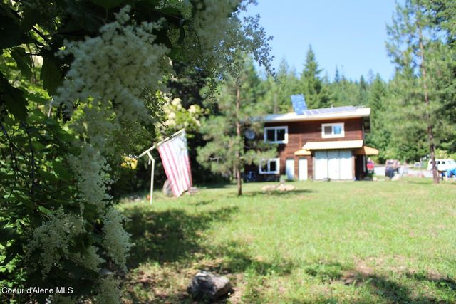 788 Gold Cup Mountain Rd, Priest River, ID 83856