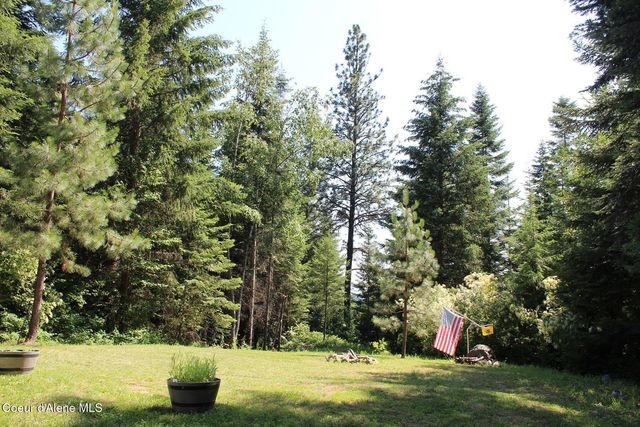 788 Gold Cup Mountain Rd, Priest River, ID 83856