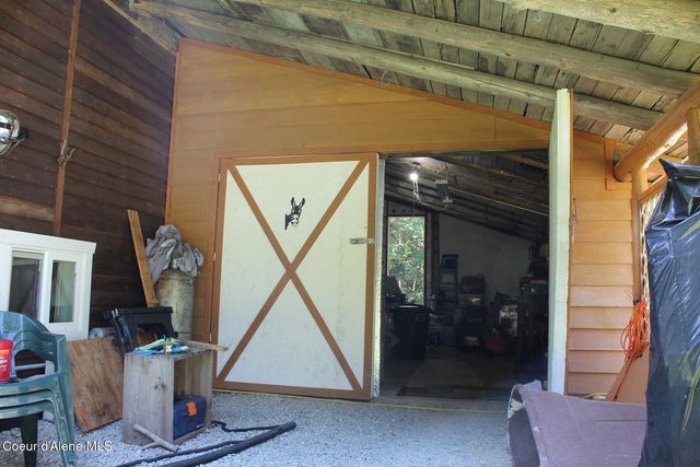 788 Gold Cup Mountain Rd, Priest River, ID 83856