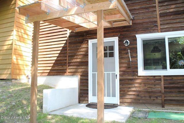 788 Gold Cup Mountain Rd, Priest River, ID 83856