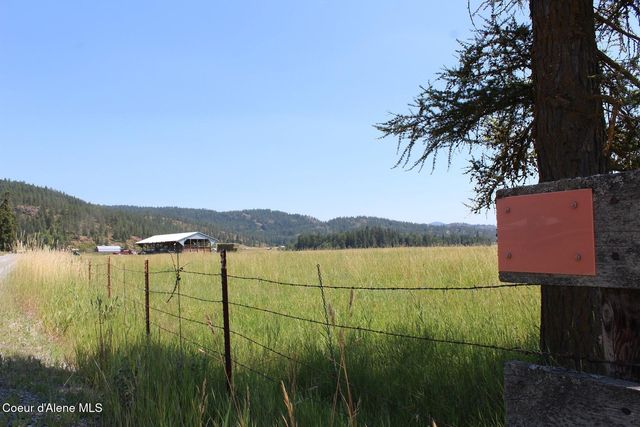 788 Gold Cup Mountain Rd, Priest River, ID 83856