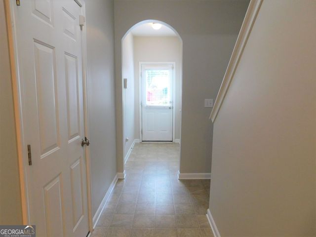 524 Ridge View Crossing, Woodstock, GA 30188
