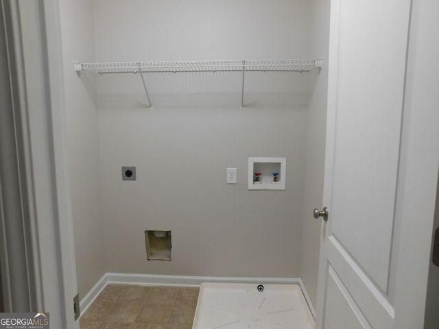 524 Ridge View Crossing, Woodstock, GA 30188