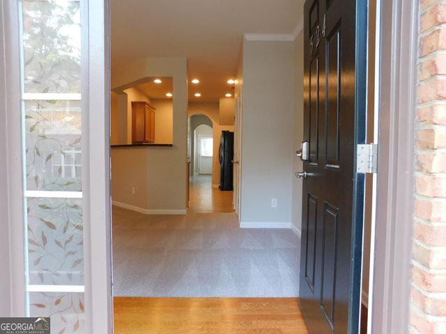 524 Ridge View Crossing, Woodstock, GA 30188