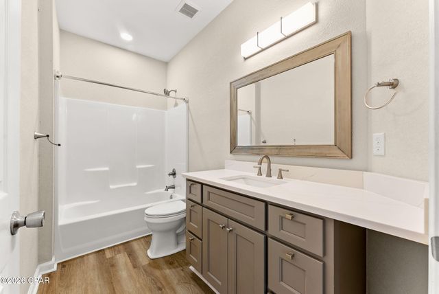 613 Live Oak Lane, Panama City, FL 32408