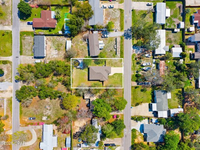 613 Live Oak Lane, Panama City, FL 32408