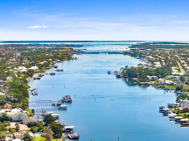 613 Live Oak Lane, Panama City, FL 32408