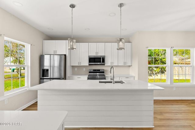 613 Live Oak Lane, Panama City, FL 32408