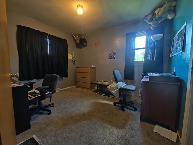 600 S Roosevelt Road, Knox, IN 46534