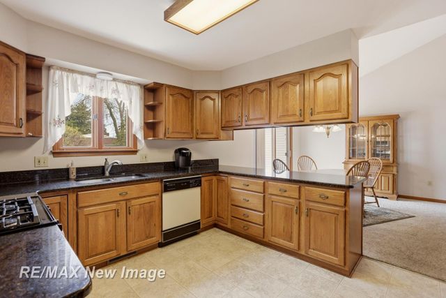 353 Colorado Ridge, Richland Twp, MI 48626