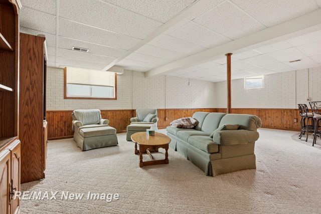353 Colorado Ridge, Richland Twp, MI 48626