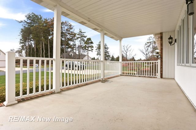 353 Colorado Ridge, Richland Twp, MI 48626