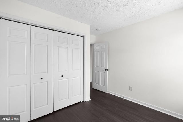 7707 LAKE CIR, Pasadena, MD 21122