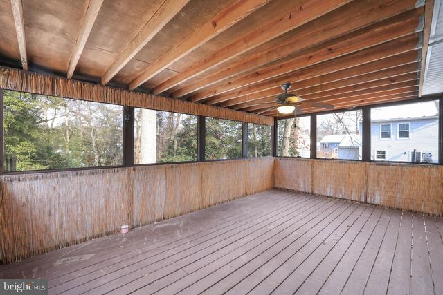 7707 LAKE CIR, Pasadena, MD 21122