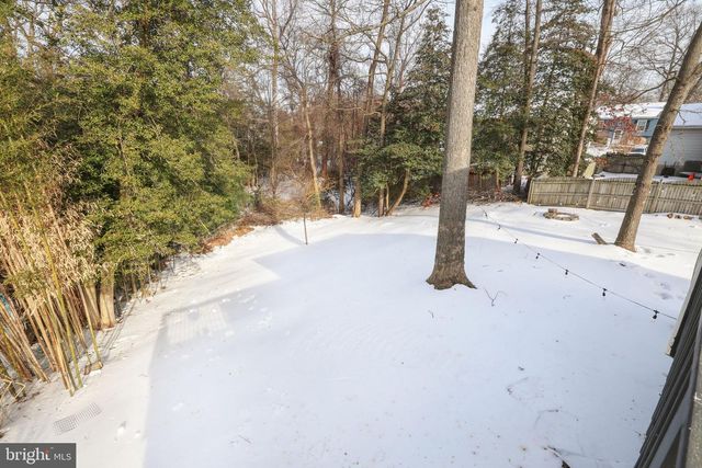 7707 LAKE CIR, Pasadena, MD 21122