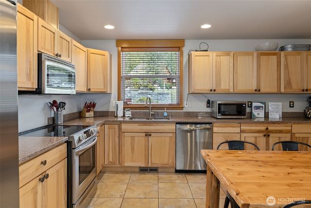 270 Tiger Lily Lane, Ronald, WA 98940