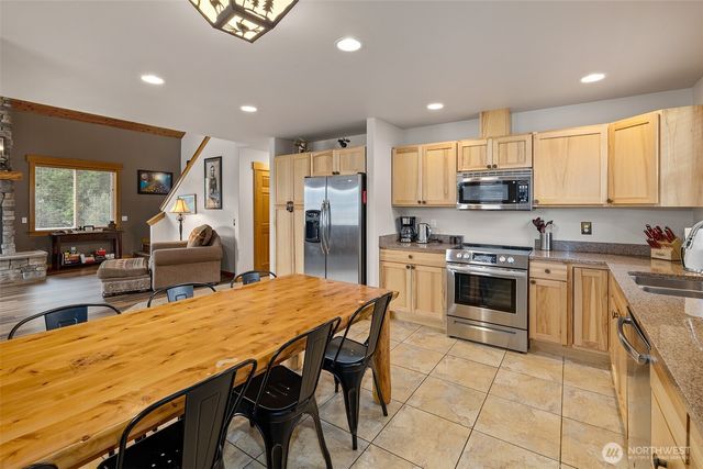270 Tiger Lily Lane, Ronald, WA 98940