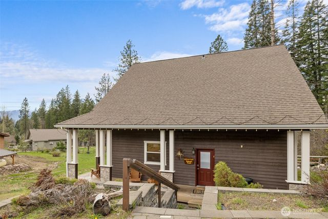 270 Tiger Lily Lane, Ronald, WA 98940