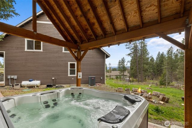 270 Tiger Lily Lane, Ronald, WA 98940