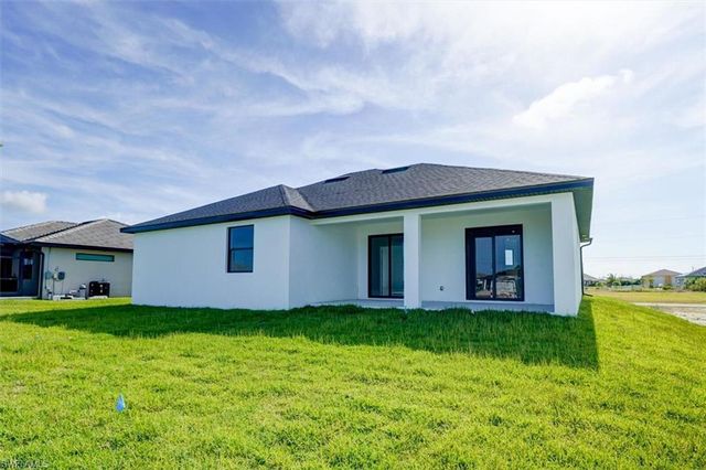 1032 NW 36th PL, Cape Coral, FL 33993