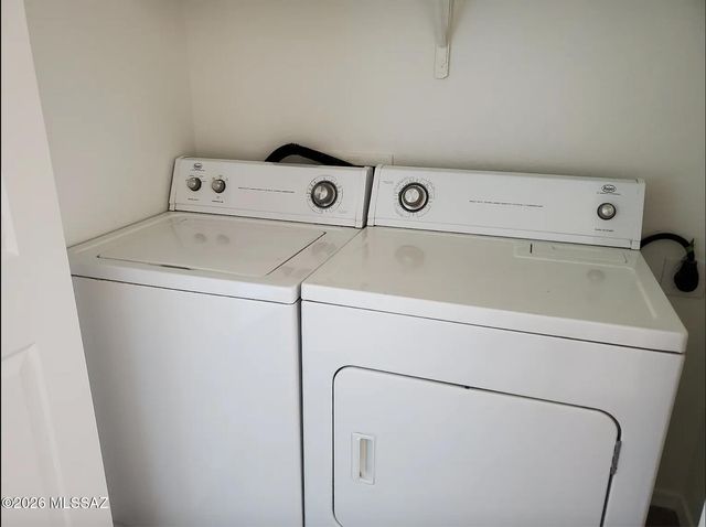 3205 E Glenn Street, Tucson, AZ 85716