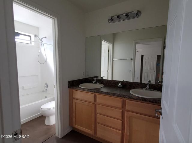 3205 E Glenn Street, Tucson, AZ 85716