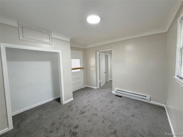 10521 Mckinney Street, Detroit, MI 48224
