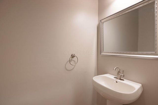 8951 Grate Park Square, New Albany, OH 43054