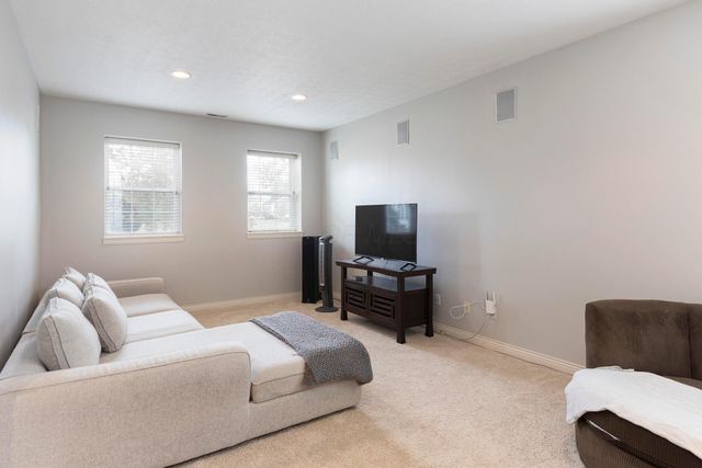 8951 Grate Park Square, New Albany, OH 43054