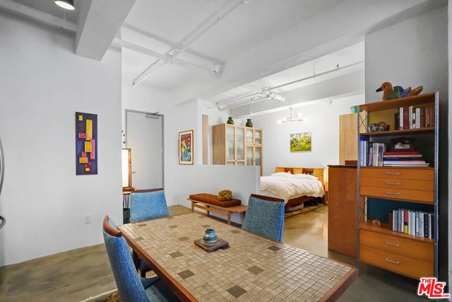 849 S Broadway 403, Los Angeles, CA 90014
