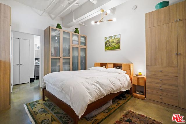 849 S Broadway 403, Los Angeles, CA 90014