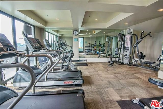 849 S Broadway 403, Los Angeles, CA 90014