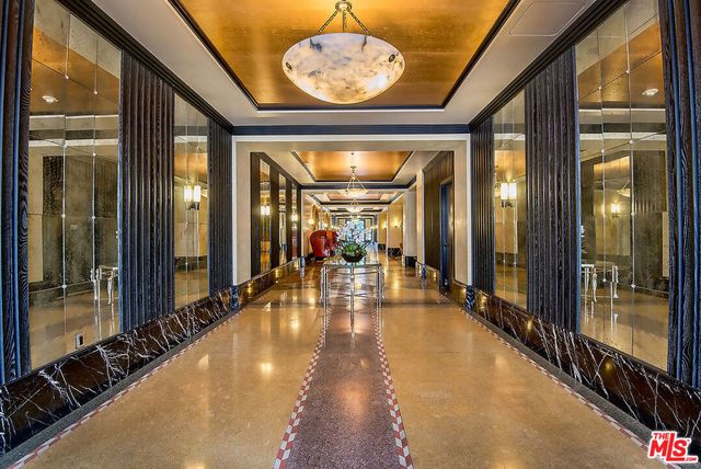 849 S Broadway 403, Los Angeles, CA 90014