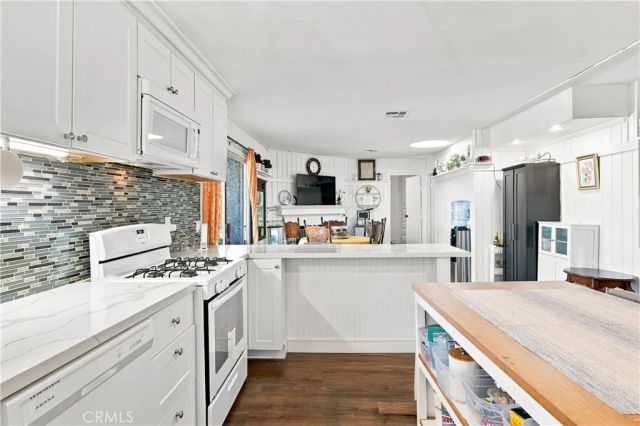 23301 Ridge Route 179, Laguna Hills, CA 92653