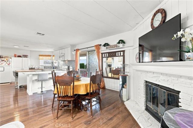 23301 Ridge Route 179, Laguna Hills, CA 92653