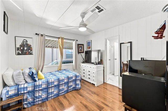 23301 Ridge Route 179, Laguna Hills, CA 92653