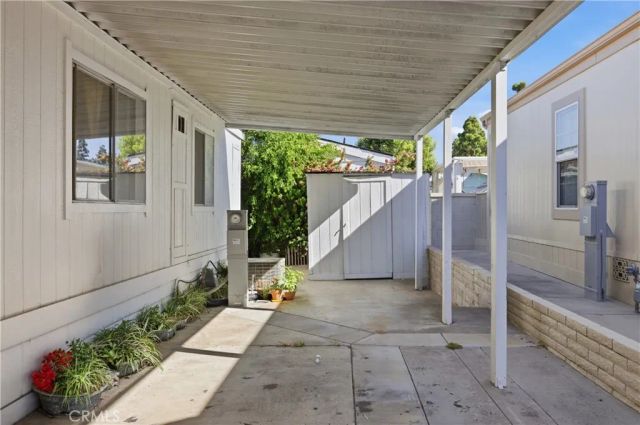 23301 Ridge Route 179, Laguna Hills, CA 92653